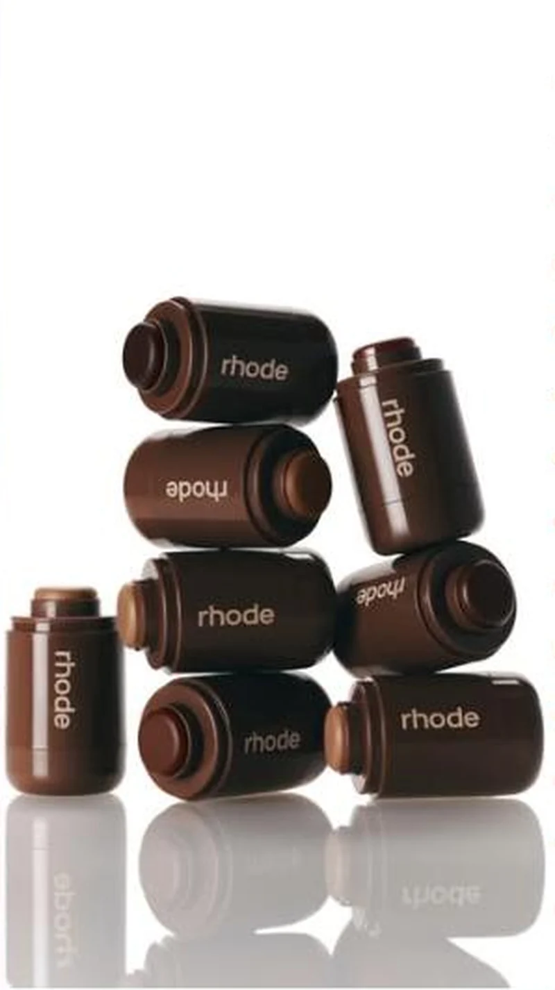 Pyramid pile of closed Pocket Bronze pots